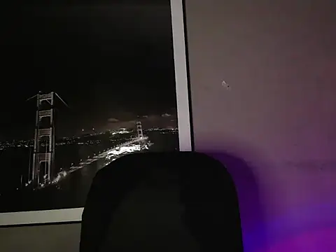 dark enchantress  online show from 8, 1, 2026