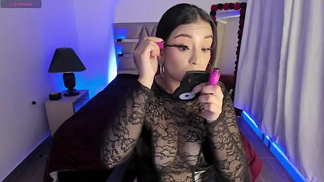 cristie ortiz online show from 18, 11, 2025