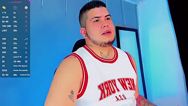 Snapshot of Thomas_chubbyxhot chatting on 7, 1, 2025 Thomas chubbyxhot online show from 7, 1, 2025