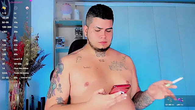 Snapshot of Thomas_chubbyxhot chatting on 14, 2, 2025 Thomas chubbyxhot online show from 14, 2, 2025