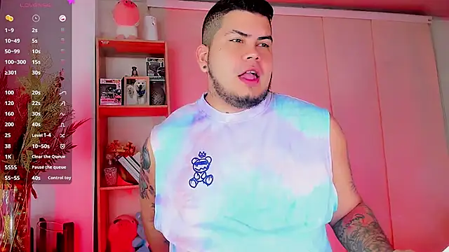 Snapshot of Thomas_chubbyxhot chatting on 15, 2, 2025 Thomas chubbyxhot online show from 15, 2, 2025