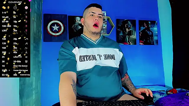 Snapshot of Thomas_chubbyxhot chatting on 5, 10, 2025 Thomas chubbyxhot online show from 5, 10, 2025