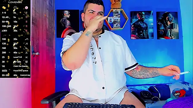 Snapshot of Thomas_chubbyxhot chatting on 29, 11, 2025 Thomas chubbyxhot online show from 29, 11, 2025