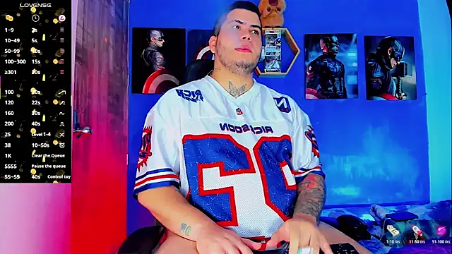 Snapshot of Thomas_chubbyxhot chatting on 2, 12, 2025 Thomas chubbyxhot online show from 2, 12, 2025