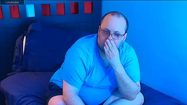 Snapshot of lefty15242 chatting on 5, 11, 2025 lefty15242 online show from 5, 11, 2025