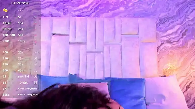 zarahfoster online show from 26, 12, 2024