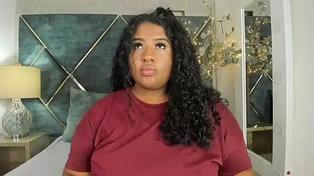 Snapshot of DannaFalco25 chatting on 13, 12, 2024 DannaFalco25 online show from 13, 12, 2024