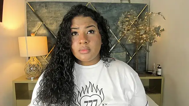 Snapshot of DannaFalco25 chatting on 29, 1, 2025 DannaFalco25 online show from 29, 1, 2025