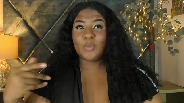 Snapshot of DannaFalco25 chatting on 4, 3, 2025 DannaFalco25 online show from 4, 3, 2025