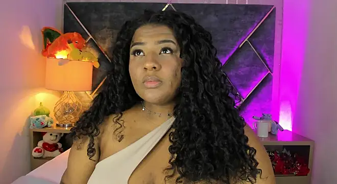 Snapshot of DannaFalco25 chatting on 19, 9, 2025 DannaFalco25 online show from 19, 9, 2025