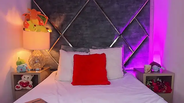 Snapshot of DannaFalco25 chatting on 23, 9, 2025 DannaFalco25 online show from 23, 9, 2025