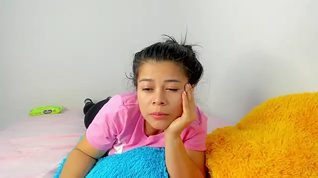 Snapshot of sweetnia chatting on 20, 10, 2025 sweetnia online show from 20, 10, 2025