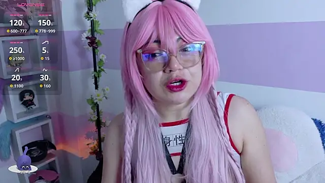 Catwhite  online show from 7, 2, 2026