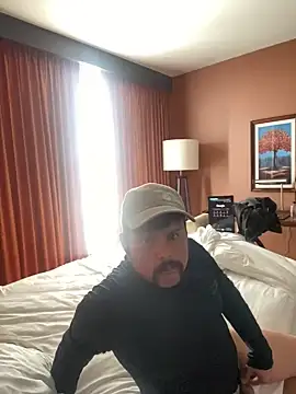 Snapshot of LumberJockMan chatting on 16, 2, 2025 LumberJockMan online show from 16, 2, 2025