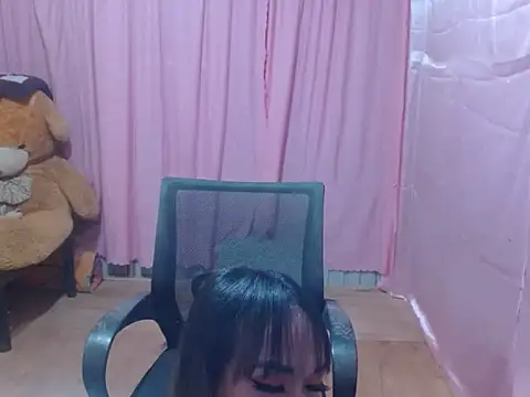 Snapshot of xxSexyBitch69xx chatting on 28, 7, 2026 xxSexyBitch69xx online show from 28, 7, 2026