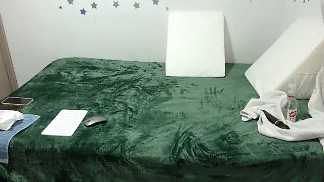 Snapshot of maya_hottt chatting on 22, 12, 2024 maya hottt online show from 22, 12, 2024