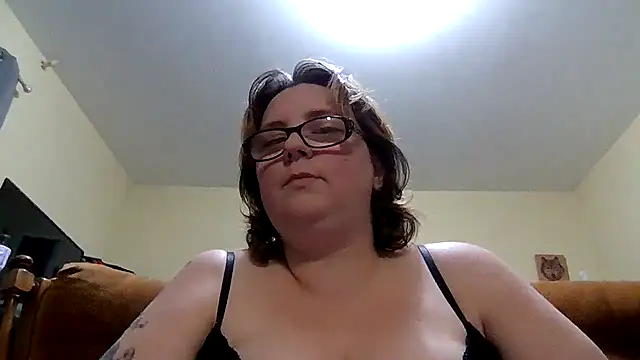 Snapshot of newfieocean chatting on 27, 12, 2024 newfieocean online show from 27, 12, 2024