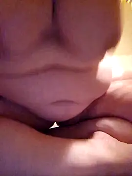 Snapshot of newfieocean chatting on 7, 11, 2025 newfieocean online show from 7, 11, 2025