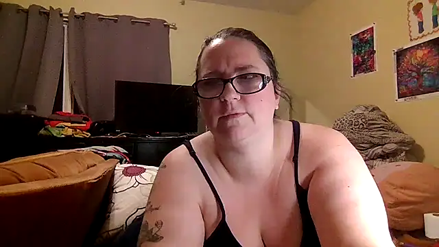 Snapshot of newfieocean chatting on 1, 12, 2025 newfieocean online show from 1, 12, 2025