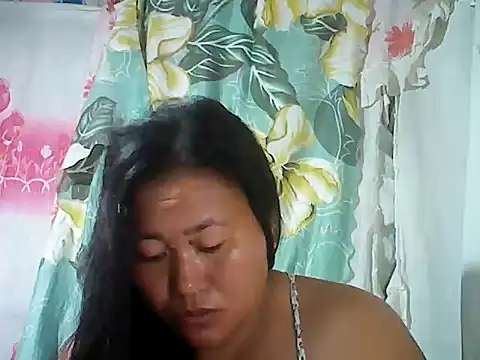 Snapshot of Sexyhorney4u chatting on 25, 10, 2025 Sexyhorney4u online show from 25, 10, 2025