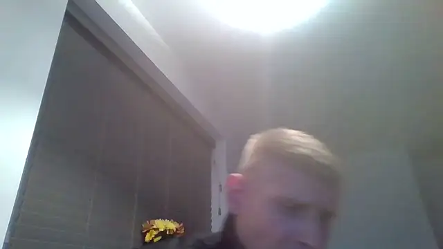 Snapshot of iamsex6969 chatting on 4, 10, 2025 iamsex6969 online show from 4, 10, 2025