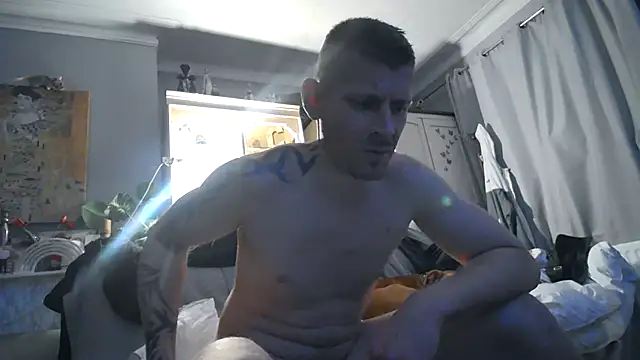 Snapshot of iamsex6969 chatting on 19, 10, 2025 iamsex6969 online show from 19, 10, 2025