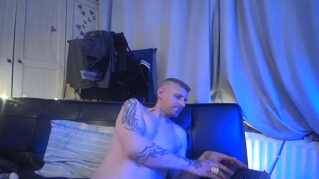 Snapshot of iamsex6969 chatting on 20, 10, 2025 iamsex6969 online show from 20, 10, 2025