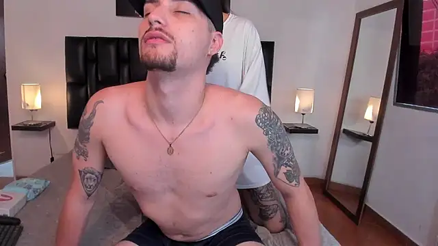 Pleasure Vibes23 online show from 24, 1, 2025