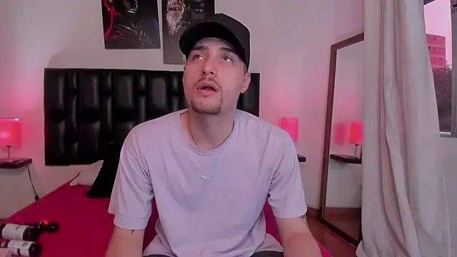 Pleasure Vibes23 online show from 6, 2, 2025