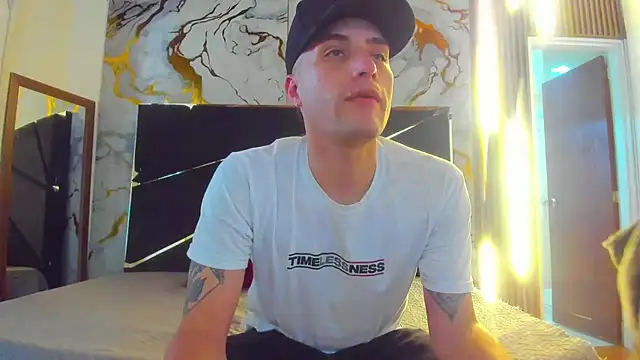 Pleasure Vibes23 online show from 10, 3, 2025