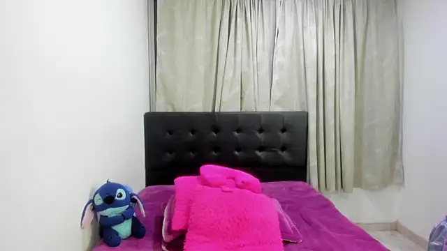 Snapshot of horny__molly_ chatting on 9, 1, 2026 horny molly online show from 9, 1, 2026