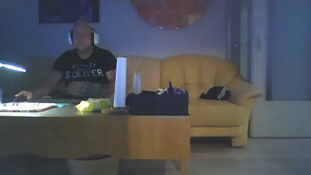 Hotwerner666 online show from 19, 9, 2025