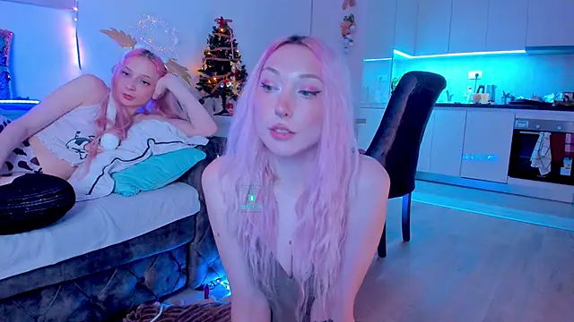 Snapshot of AlexRoseLiRed chatting on 18, 12, 2024 AlexRoseLiRed online show from 18, 12, 2024