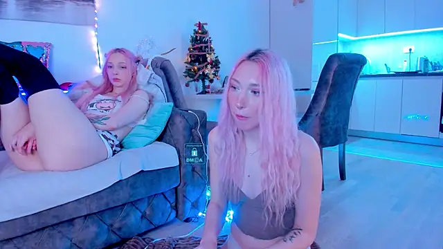 Snapshot of AlexRoseLiRed chatting on 20, 12, 2024 AlexRoseLiRed online show from 20, 12, 2024