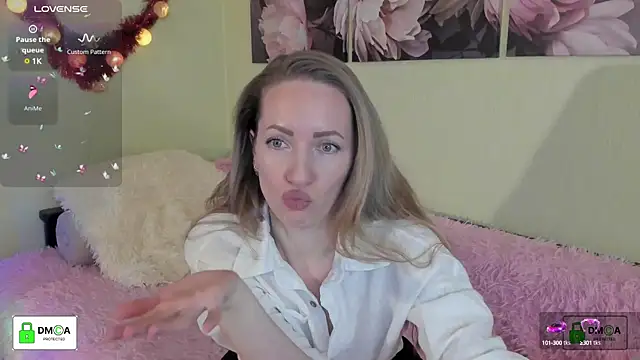 Queenymel online show from 9, 1, 2025