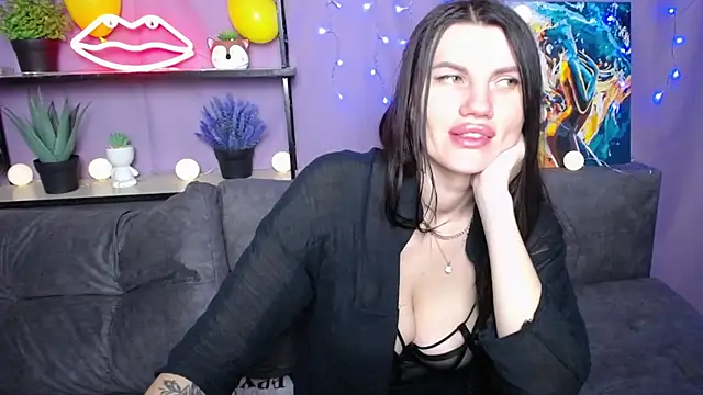 MilaLoona online show from 23, 1, 2025