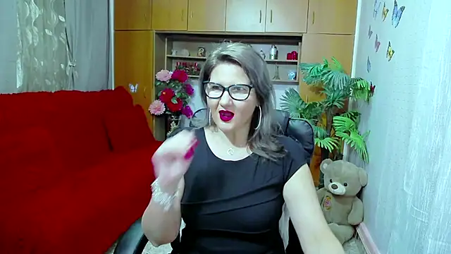 LucilleFenlys online show from 7, 12, 2024