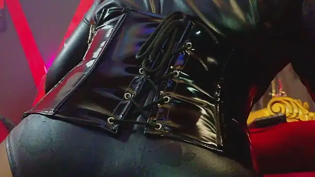 PerlaDivaio online show from 6, 10, 2025