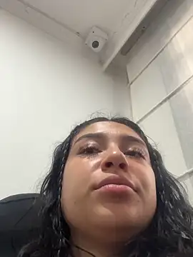 dayra angels online show from 3, 10, 2025