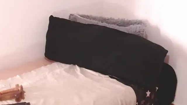 anie milf1 online show from 28, 9, 2025