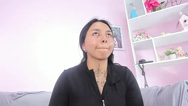 Snapshot of miss_soffi_ chatting on 25, 6, 2026 miss soffi online show from 25, 6, 2026