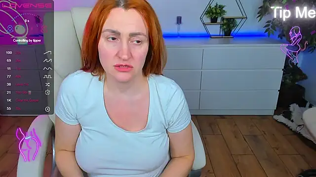 Kamilla Hot online show from 14, 11, 2025