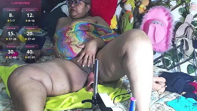 mature beautiful online show from 9, 5, 2026