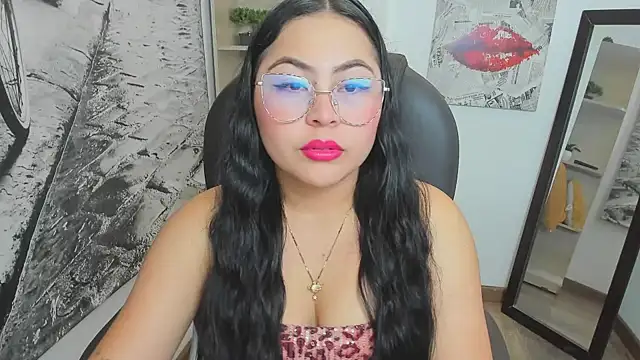 Hana    online show from 13, 11, 2025