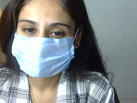 rekhabb123 online show from 30, 6, 2026