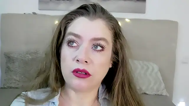 PetersEmily online show from 1, 12, 2024