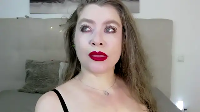 PetersEmily online show from 10, 1, 2025