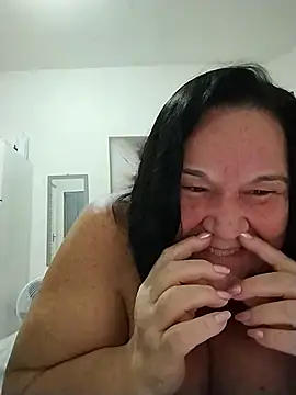 Yaya Mineira online show from 14, 4, 2026