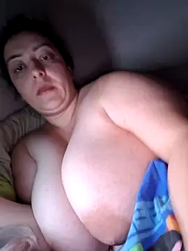 Snapshot of mihaelaa chatting on 13, 9, 2025 mihaelaa online show from 13, 9, 2025