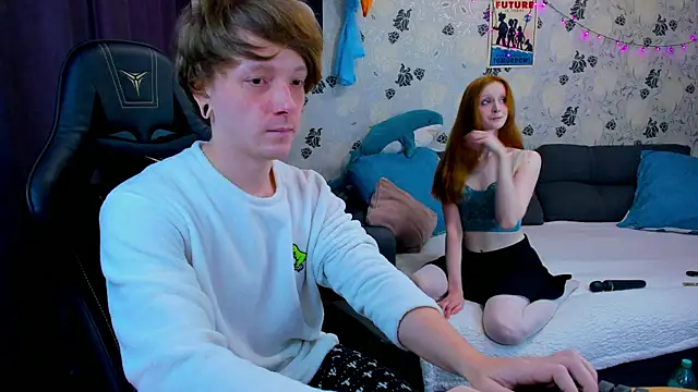 Snapshot of lakmsrrrmrrr chatting on 5, 1, 2025 lakmsrrrmrrr online show from 5, 1, 2025